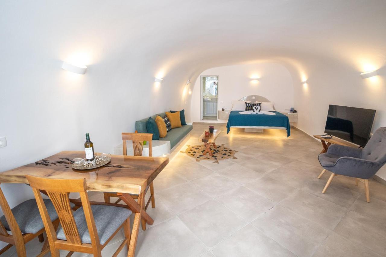 Sunborn Oia Suites Экстерьер фото
