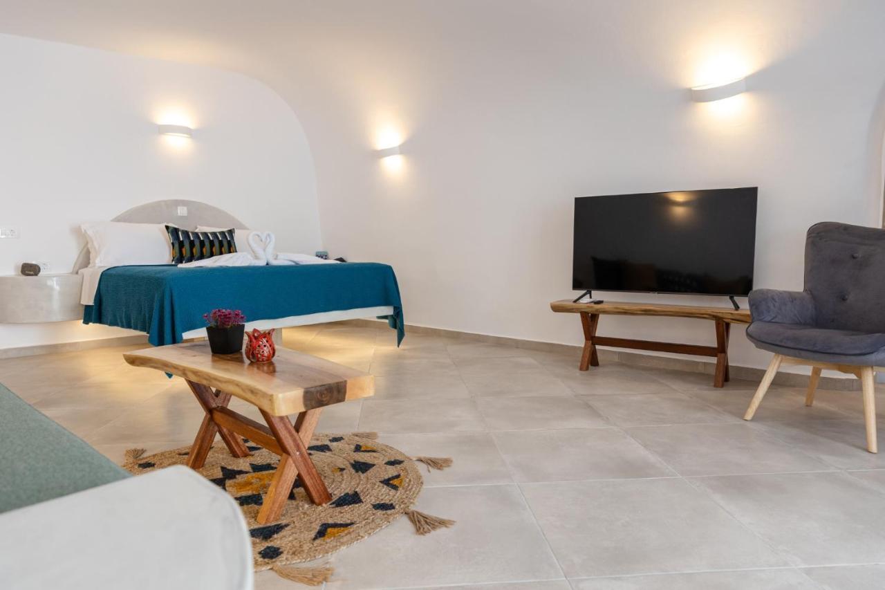 Sunborn Oia Suites Экстерьер фото