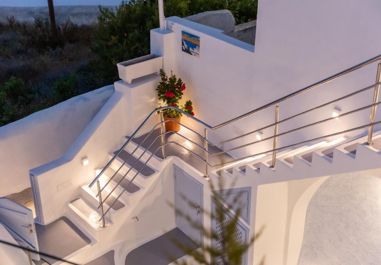 Sunborn Oia Suites Экстерьер фото